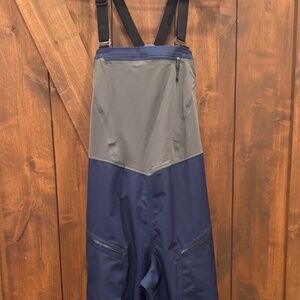 Patagonia Women’s Snow Bibs